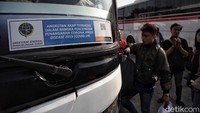 Tidak terlihat kenaikan jumlah penumpang di terminal ini meski besok memasuki libur Idul Adha.