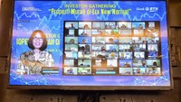 Direktur Remedial and Wholesale Risk PT Bank Tabungan Negara (Persero) Tbk, Elisabeth Novie Riswanti menawarkan sejumlah aset property dari Bank BTN yang layak dibeli kepada para investor di ajang Investor Gathering bertajuk Properti Murah di Era New Normal yang berlangsung secara virtual di Jakarta, Kamis (30/7). Foto: dok. BTN