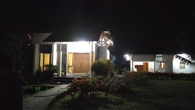 Suasana rumah duka Ajip Rosidi di Magelang