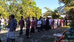 Rumah Duka Ajip Rosidi Dipenuhi Pelayat dari Santri Pesantren