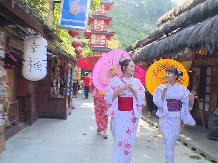 Foto Jalan-Jalan ke Lembang, Jangan Lewatkan Wisata Instagramable Ini