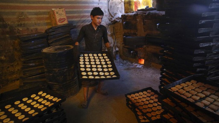 Afghanistan Roti Mengintip Warga Afghanistan Bikin Roti Jelang Idul Adha