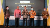 WEGE menyabet 3 kategori penghargaan sekaligus dalam TOP CSR Awards 2020. Tiga penghargaan tersebut adalah, TOP CSR Award 2020 Star 4, TOP Leader on CSR Commitment 2020 dan TOP CSR Award 2020. Apresiasi ini merupakan wujud aksi nyata dan komitmen perusahaan dalam mewujudkan program CSR yang sustainable dan memiliki Creating Shared Value serta berdampak postif bagi lingkungan dan perusahaan. Foto: dok. Wege