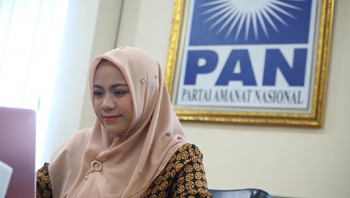 Zita Anjani