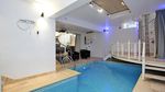 Wow! Apartemen Ini Ada Kolam Renang Indoornya Lho
