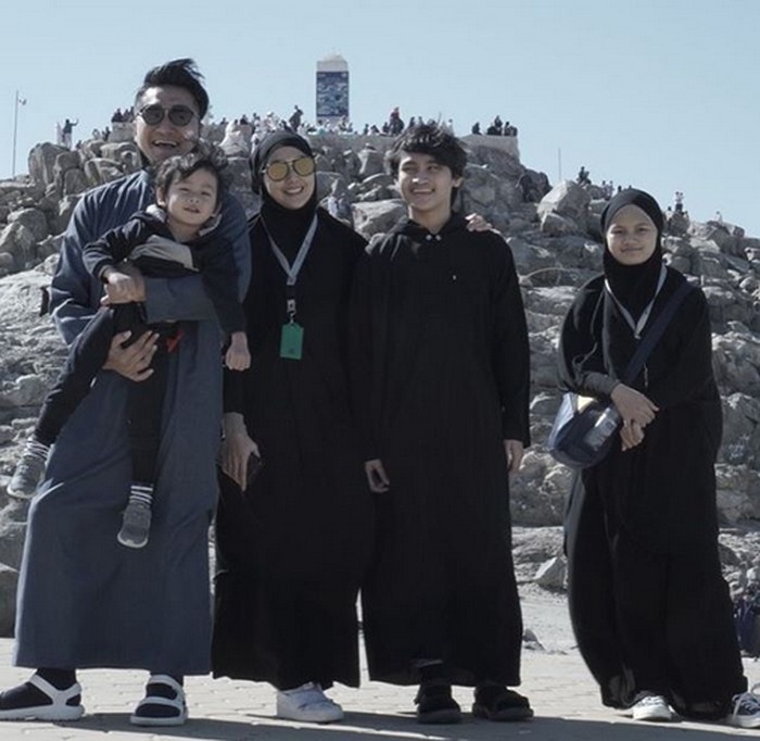 Artis Rindu Haji