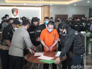 Kabareskrim-Kejagung Tanda Tangani Berkas Penyerahan Djoko Tjandra