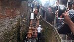 Sapi Kurban yang Nyemplung Parit di Bandung Berhasil Dievakuasi