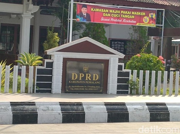Gedung DPRD Pemalang.