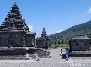 Candi Arjuna: Sejarah, Fungsi, Bentuk, Lokasi, Harga, Daya tarik