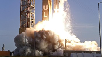 Misi kali ini bertujuan untuk mencari bukti kehidupan di Planet Merah. Foto: AP/John Raoux