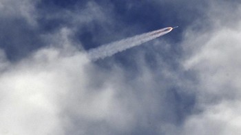 NASA sudah beberapa kali mendaratkan rover ke Mars, namun Perseverance adalah yang terbesar, terberat dan tercanggih. Foto: AP/Tim Shortt