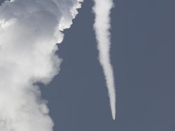 Sukses! Momen Peluncuran Robot Tercanggih NASA Menuju Mars