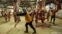 Tahun ini Pemprov DKI Jakarta memotong sebanyak 160 ekor sapi di RPH tersebut.
