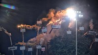 Pada perlombaan yang digelar akhir pekan kemarin (26/7) lusinan crane datang untuk mendukung pebalap. Tercatat ada 21 crane yang terpasang di luar Stadion Zuzlowy Motor Lublin. Para fans diangkat dalam kelompok tiga atau empat orang. 