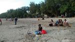 Potret Pantai Kuta Ramai di Hari Pertama Terima Wisatawan