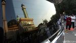 Terapkan Protokol Kesehatan, Begini Suasana Salat Id di Masjid Al Barkah Bekasi