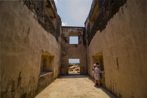 Pendirian Taman Sari bertujuan untuk ketenangan, istirahat, serta tempat berekreasi sultan dan keluarganya. Selain itu, Taman Sari juga dipersiapkan sebagai sarana untuk benteng pertahanan dalam menghadapi musuh kerajaan. (Rofika Dwi/dtraveler) Pendirian Taman Sari bertujuan untuk ketenangan, istirahat, serta tempat berekreasi sultan dan keluarganya. Selain itu, Taman Sari juga dipersiapkan sebagai sarana untuk benteng pertahanan dalam menghadapi musuh kerajaan. (Rofika Dwi/dtraveler)