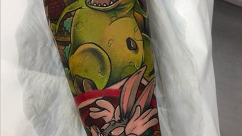 Saat ini Instagramnya telah diikuti lebih dari 200 ribu followers. Foto: Instagram/ikostattoo