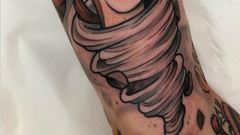 Seperti Mario Bros, Iron Man, Mr. Bean dan lain-lain. Foto: Instagram/ikostattoo