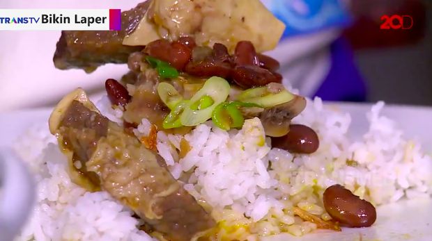 Bikin Laper! Makan Kare Kepiting dan Sup Brenebon yang Gurih Segar