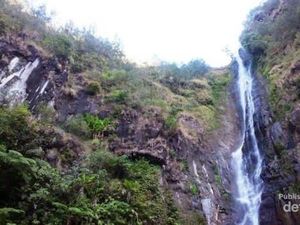 Potret Air Terjun Sedudo yang Terkenal Mistis