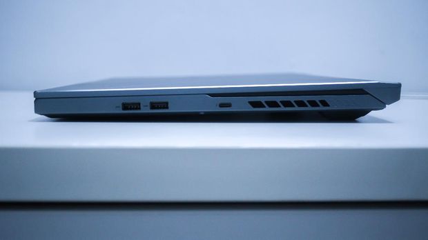 Asus ROG Zephyrus Duo 15