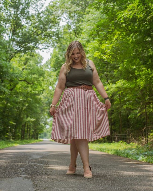 Kiah Twisselman memulai diet dan gaya hidup sehat pada Oktober 2018 dengan mengikuti panduan dari buku karangan Rachel Hollis, Girl, Wash Your Face. Hanya dalam tiga bulan, berat badannya turun hingga 11 kg. Foto: Instagram/@kiah_twisselman