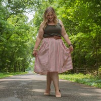 Kiah Twisselman memulai diet dan gaya hidup sehat pada Oktober 2018 dengan mengikuti panduan dari buku karangan Rachel Hollis, Girl, Wash Your Face. Hanya dalam tiga bulan, berat badannya turun hingga 11 kg. Foto: Instagram/@kiah_twisselman