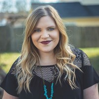 Melihat perubahan yang berarti, wanita 27 tahun ini melanjutkan pola hidup sehatnya hingga setahun ke depan. Kemudian Oktober 2019 berat badannya turun sebanyak 54 kg. Foto: Instagram/@kiah_twisselman