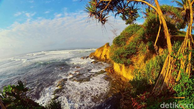 Pantai Karangnini