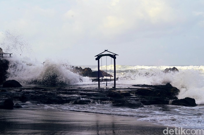 Pantai Karangnini