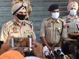 80 Orang di India Tewas Usai Tenggak Miras Ilegal