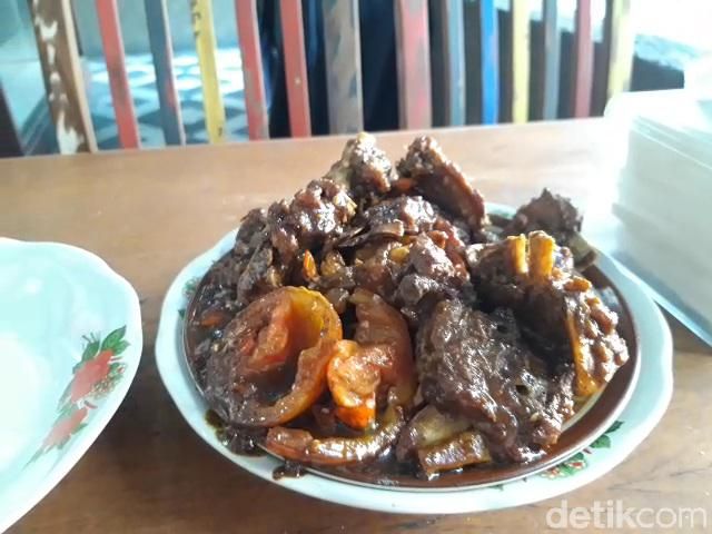 tengkleng rica pak manto