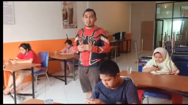 wifi gratis untuk anak sekolah