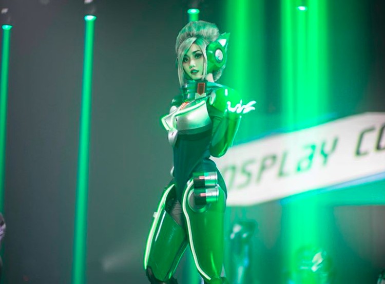Alodia Gosiengfiao Alodia Gosiengfiao