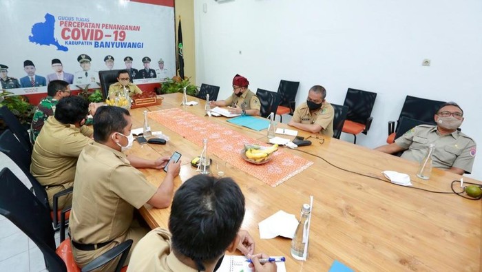 bupati anas