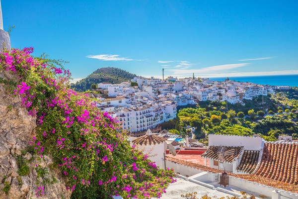 Dalam pencarian Google, Spanyol mendapati posisi kelima dengan jumlah 1,5 juta penelusuran. Negara-negara Eropa memang tetap menjadi pencarian bagi orang-orang yang rindu liburan. (Getty Images/iStockphoto/HIROMASA ARAKI) Dalam pencarian Google, Spanyol mendapati posisi kelima dengan jumlah 1,5 juta penelusuran. Negara-negara Eropa memang tetap menjadi pencarian bagi orang-orang yang rindu liburan. (Getty Images/iStockphoto/HIROMASA ARAKI)