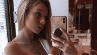 Wanita berusia 20 tahun itu bahkan dinobatkan sebagai model Spanyol dengan follower terbanyak yakni 24,4 juta.  Dok. Instagram/ester_exposito