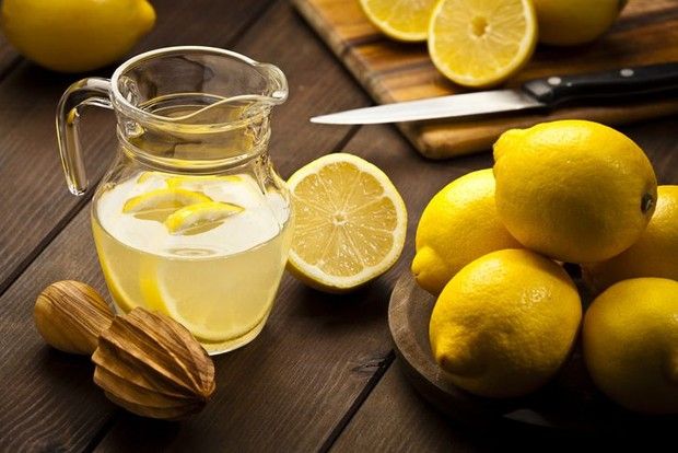 Ha Ji Won Makan Lemon Biar Awet Muda