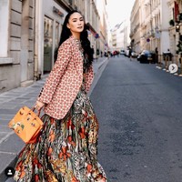 Heart Evangelista dikenal sebagai crazy rich Asia asal Filipina yang merupakan kolektor Hermes. Heart pun kerap menampilkan kehidupannya yang glamour dengan deretan barang branded miliknya di akun media sosialnya Instagram @iamhearte. Foto: Instagram @ iamhearte