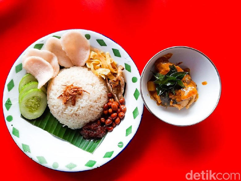 Ho Jiak: Sedap! Nasi Lemak dan Kwetiau Sirem Khas Peranakan Ho Jiak: Sedap! Nasi Lemak dan Kwetiau Sirem Khas Peranakan