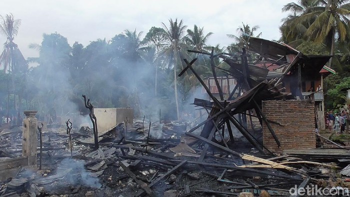 Kebakaran di Polman