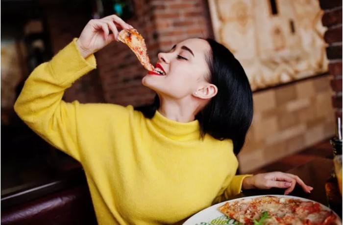 Kenapa makan banyak tapi gak gendut? Kenapa makan banyak tapi gak gendut?