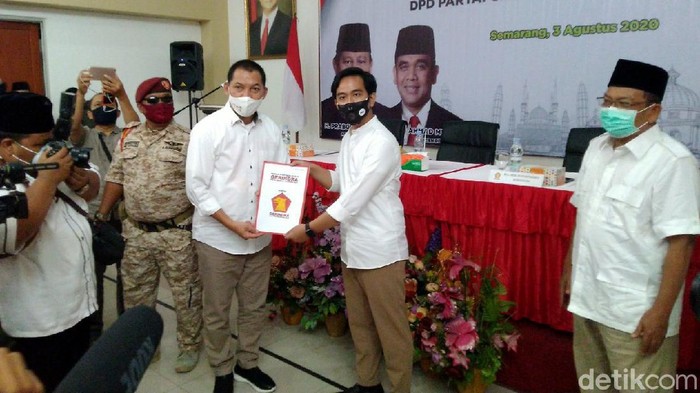 Gibran Rakabuming Raka kantongi dukungan dari Partai Gerindra untuk maju ke Pilkada Solo 2020. Dukungan itu bakal jadi suntikan semangat untuk menangkan Pilkada