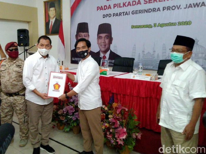 Maju Pilkada Solo 2020, Gibran Didukung Partai Gerindra Gibran Rakabuming Raka kantongi dukungan dari Partai Gerindra untuk maju ke Pilkada Solo 2020. Dukungan itu bakal jadi suntikan semangat untuk menangkan Pilkada