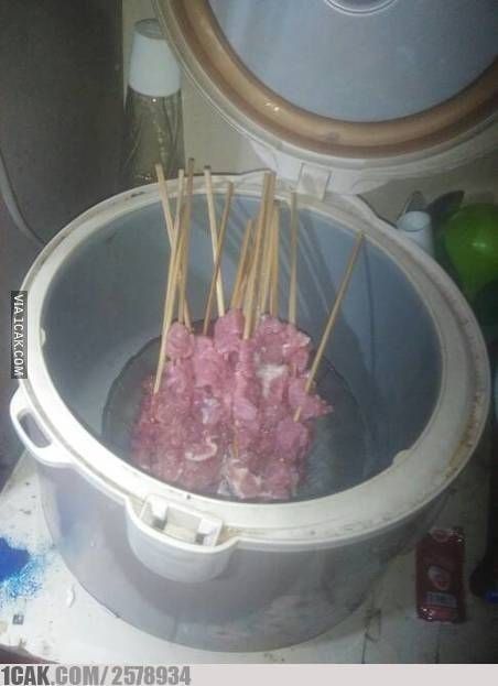 Momen gagal netizen saat bakar sate