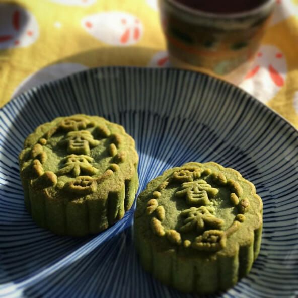 Mooncake Rasa Daun Ketumbar