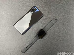 Oppo Watch Goda dengan Desain Kotak