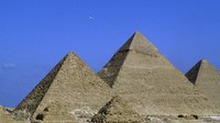 Baru-baru ini, tim arkeolog dari Mesir menemukan lebih dari 2 lusin peti mati yang tersembunyi di dalam Piramida Djoser di Saqarra. Di Dataran Tinggi Saqarra sendiri ada sekitar 11 buah piramida. (Getty Images)